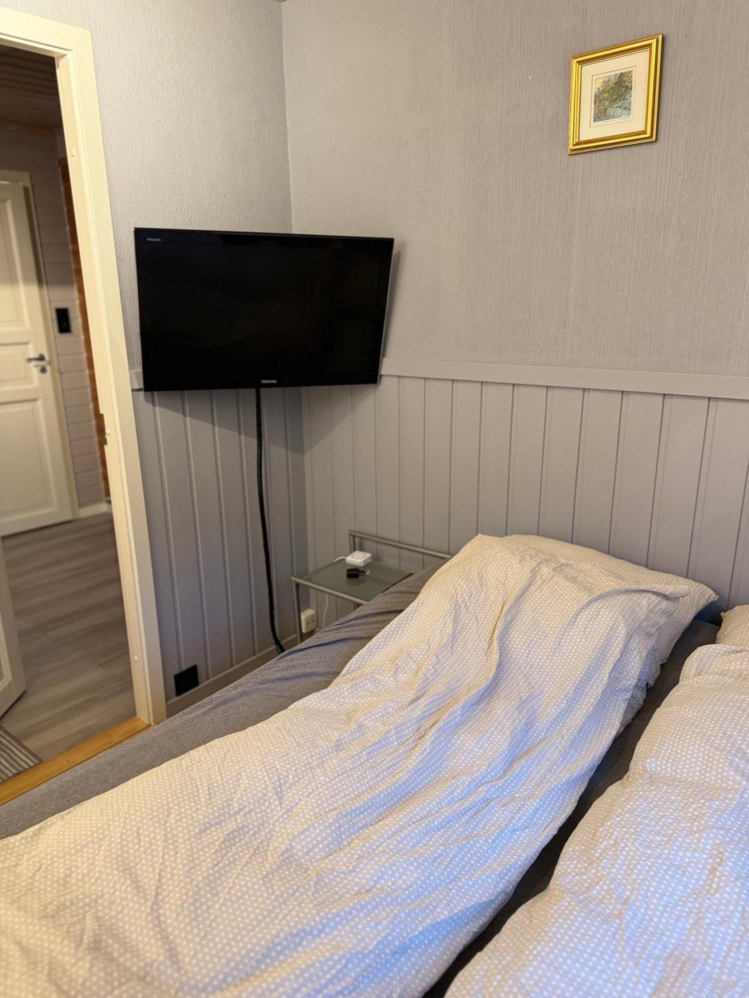 Very Centrally Located Apartment With Free Parking トロムソ エクステリア 写真